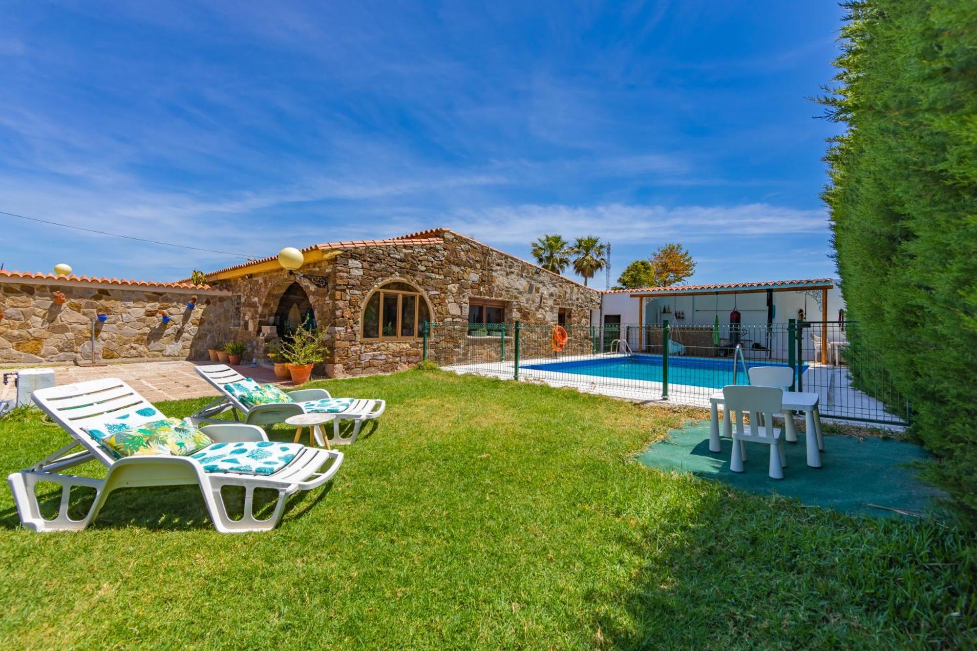 Chalet Con Piscina Privada En Bolonia Tarifa Ngoại thất bức ảnh